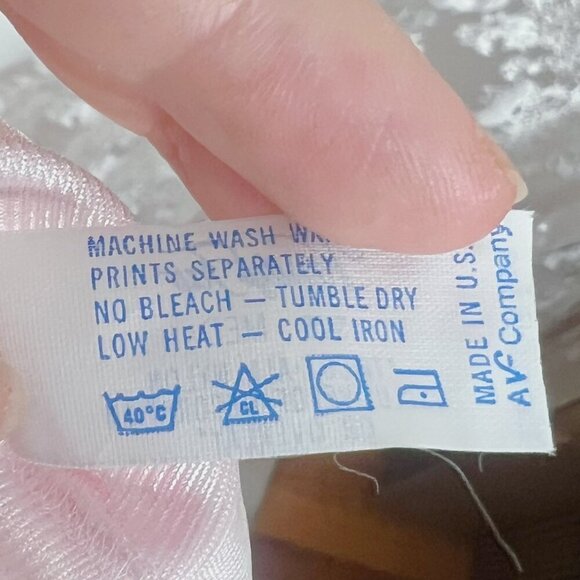 Vintage Vanity Fair Light Pink Floral Button Up Night Dress Coquette Size M - Picture 8 of 8